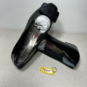 Ros Hommerson Women Teddi Microtouch/Patent Leather Classic Low Heel Wide 6,5